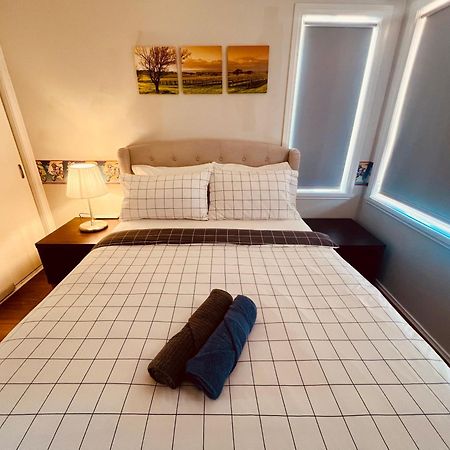 Spacious 6 Bedroom Holiday Home 15 Min Away From Melbourne Airport Sydenham Esterno foto