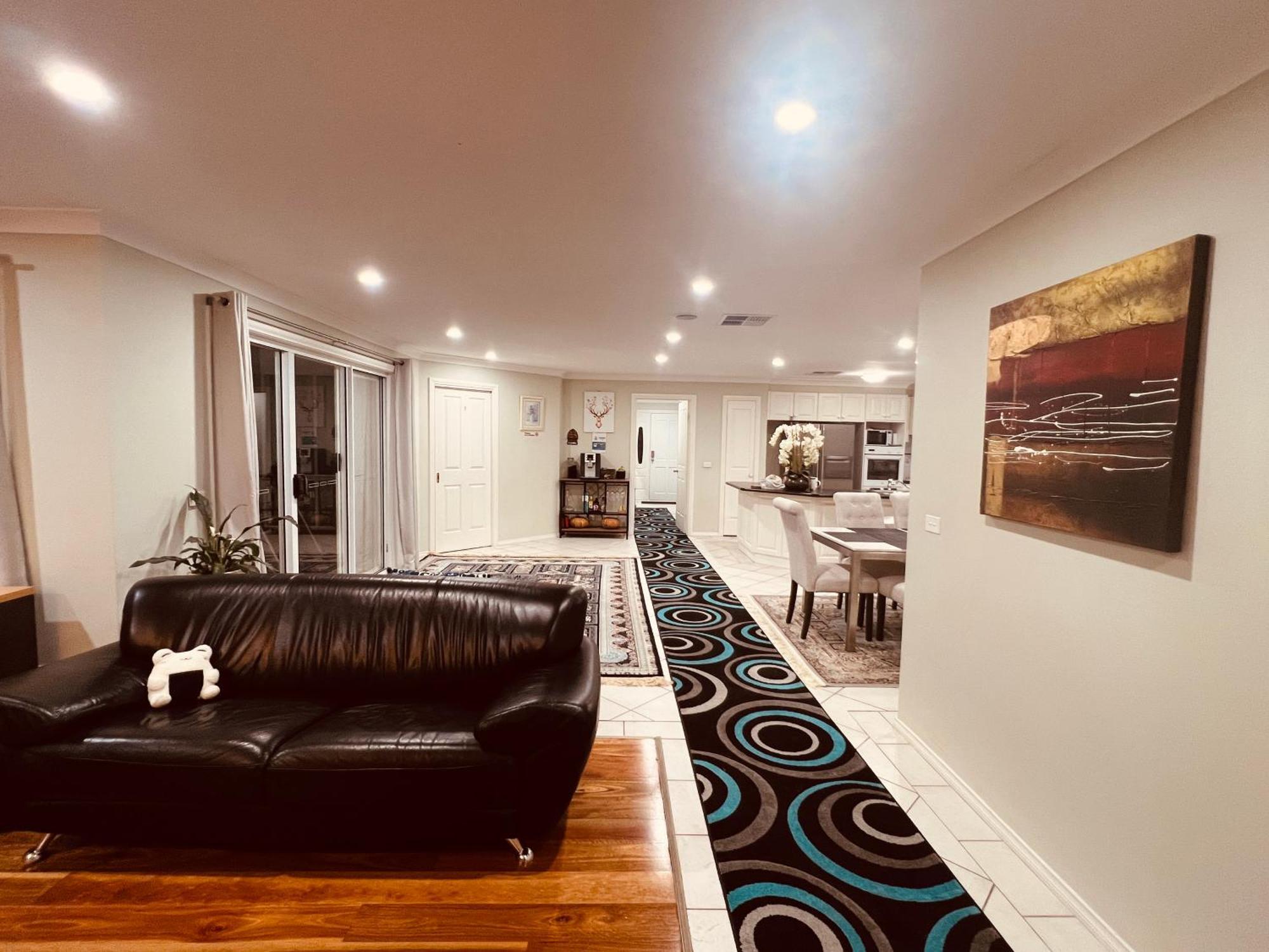 Spacious 6 Bedroom Holiday Home 15 Min Away From Melbourne Airport Sydenham Esterno foto