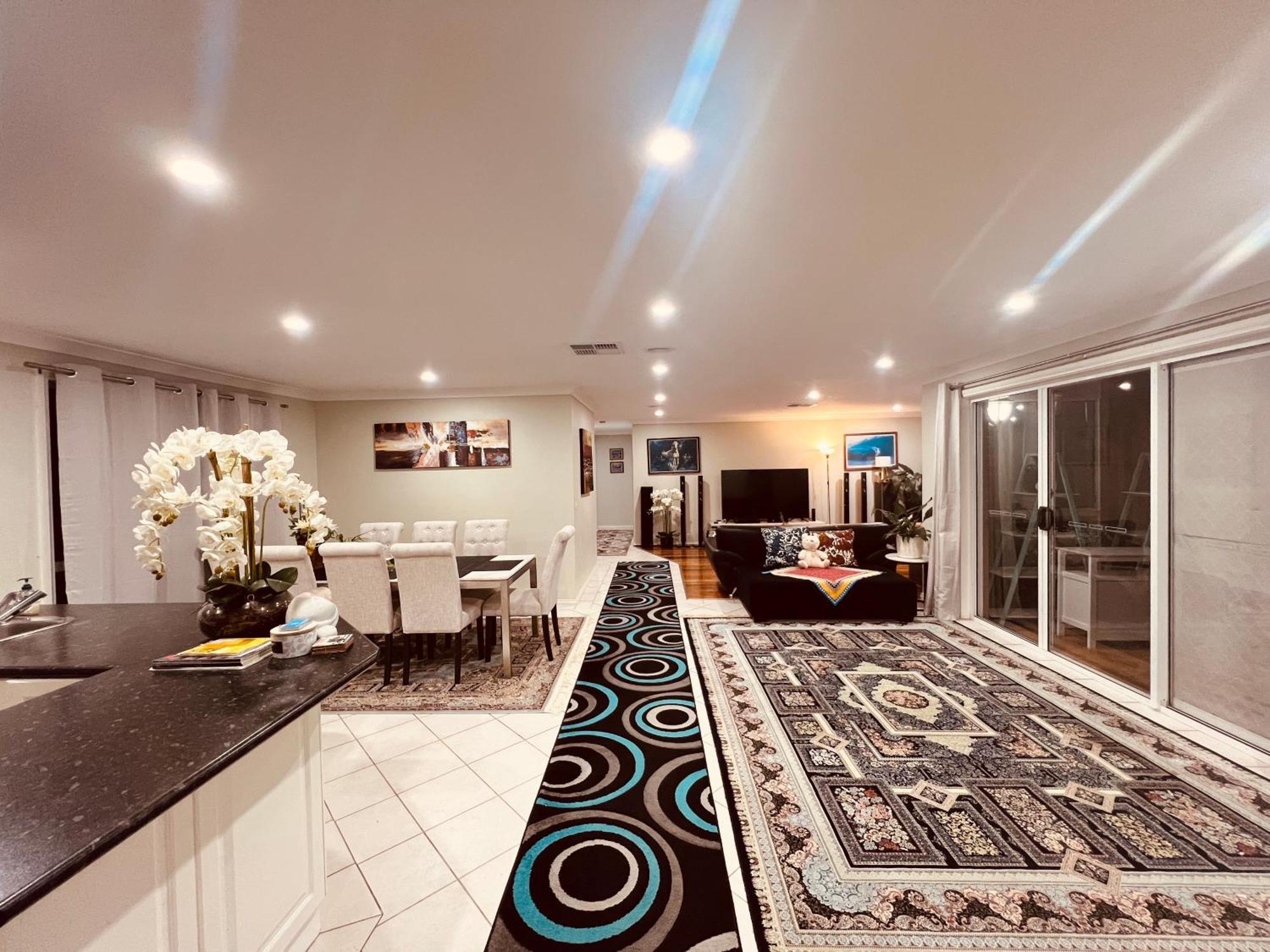 Spacious 6 Bedroom Holiday Home 15 Min Away From Melbourne Airport Sydenham Esterno foto