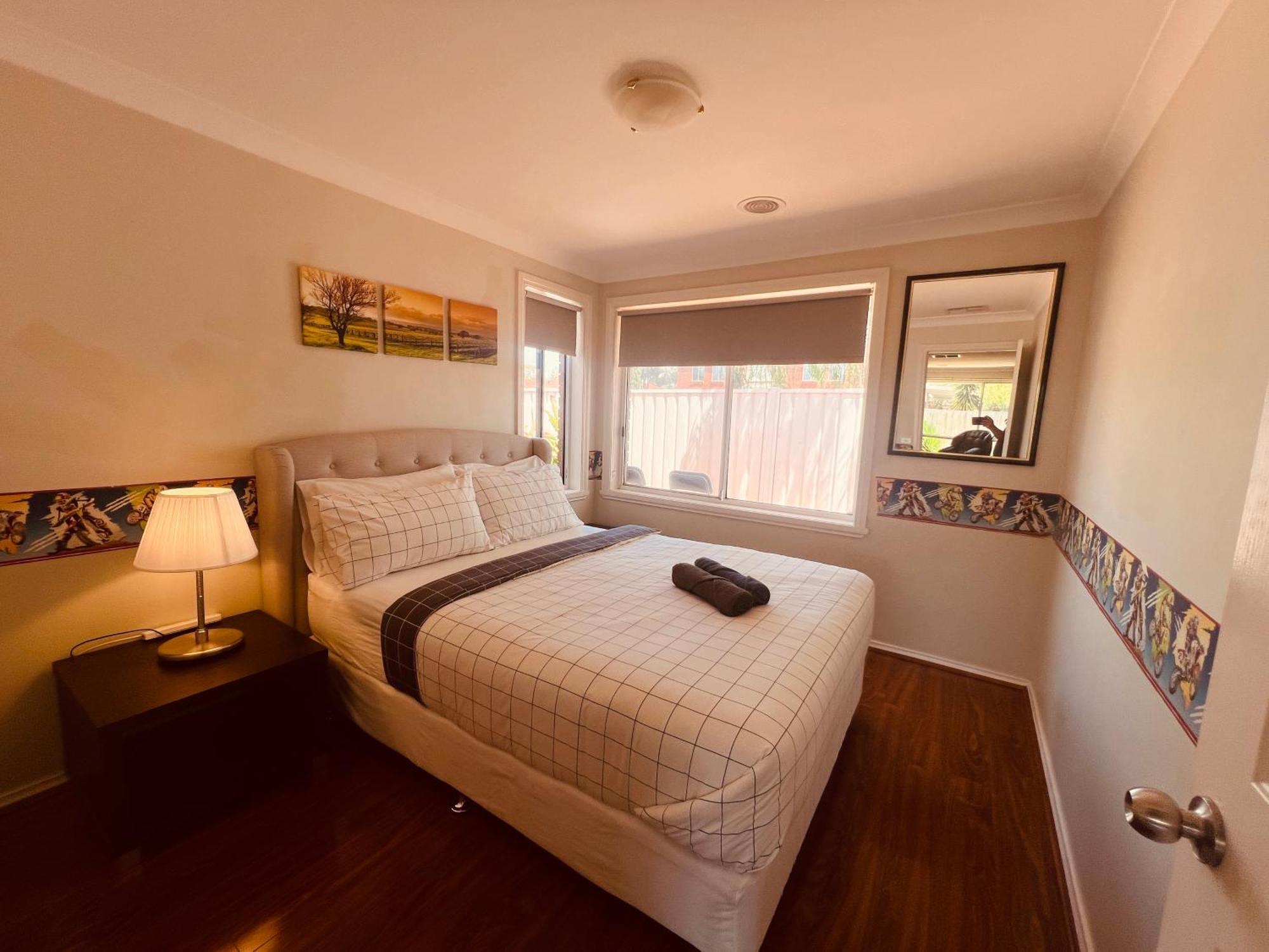Spacious 6 Bedroom Holiday Home 15 Min Away From Melbourne Airport Sydenham Esterno foto
