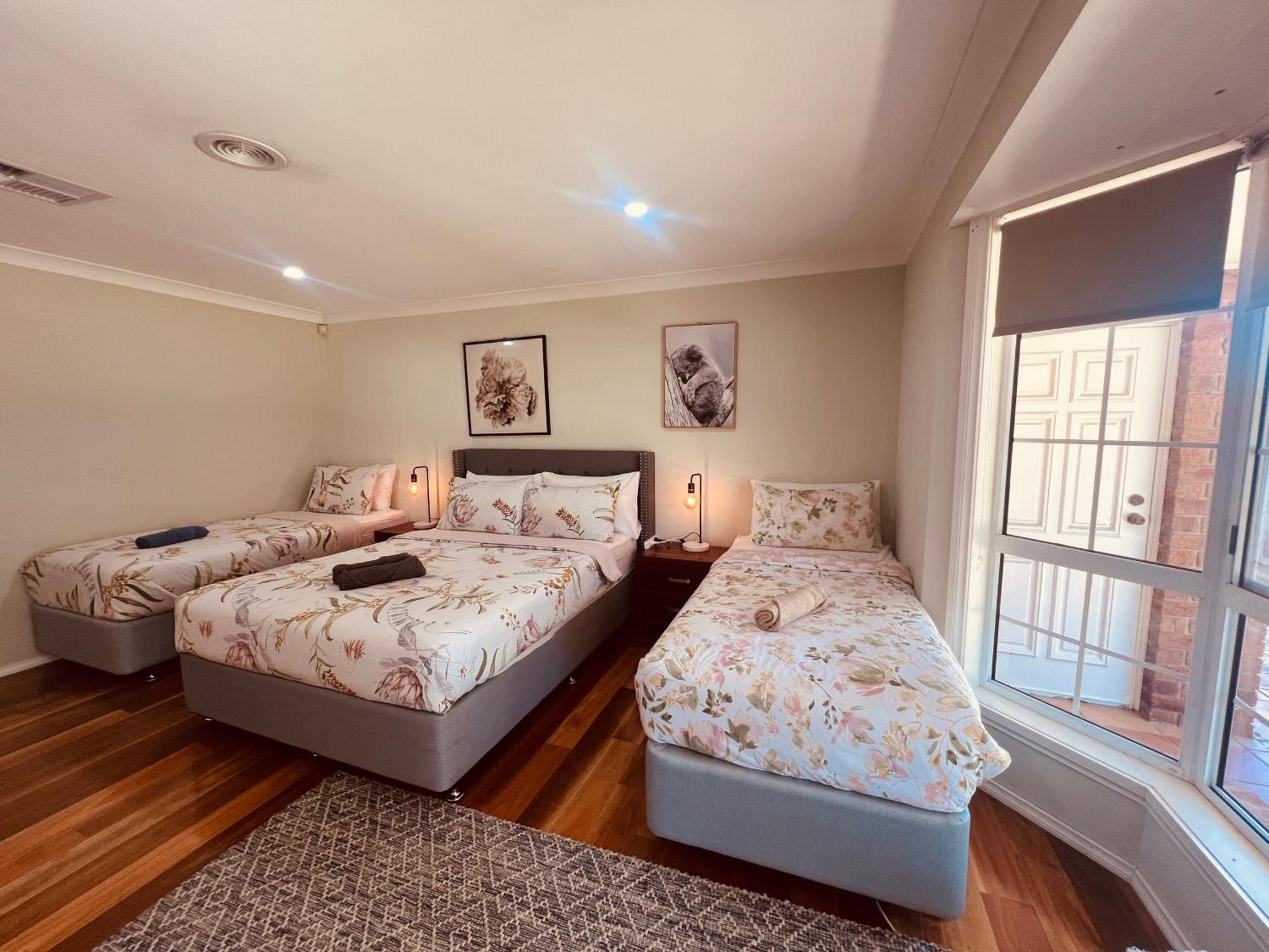 Spacious 6 Bedroom Holiday Home 15 Min Away From Melbourne Airport Sydenham Esterno foto