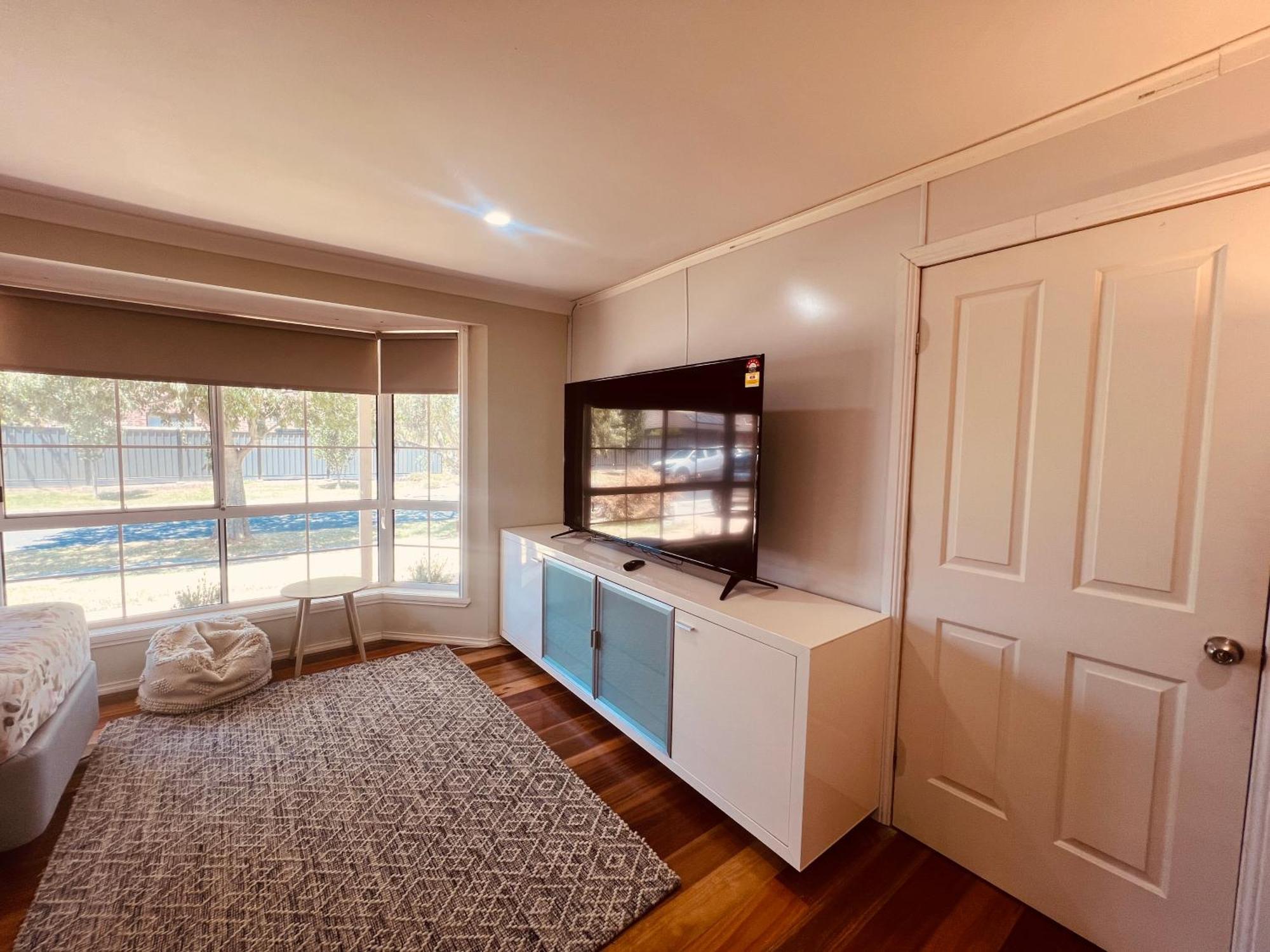 Spacious 6 Bedroom Holiday Home 15 Min Away From Melbourne Airport Sydenham Esterno foto